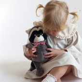 *Life Енотик Дэнни в бабочке